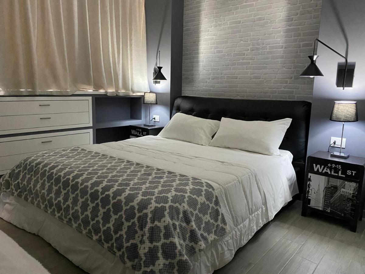 Bed & Breakfast 2b Fifteen Floor Napels